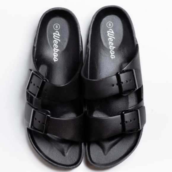 New buckle strap sandals - Picture 3 of 3